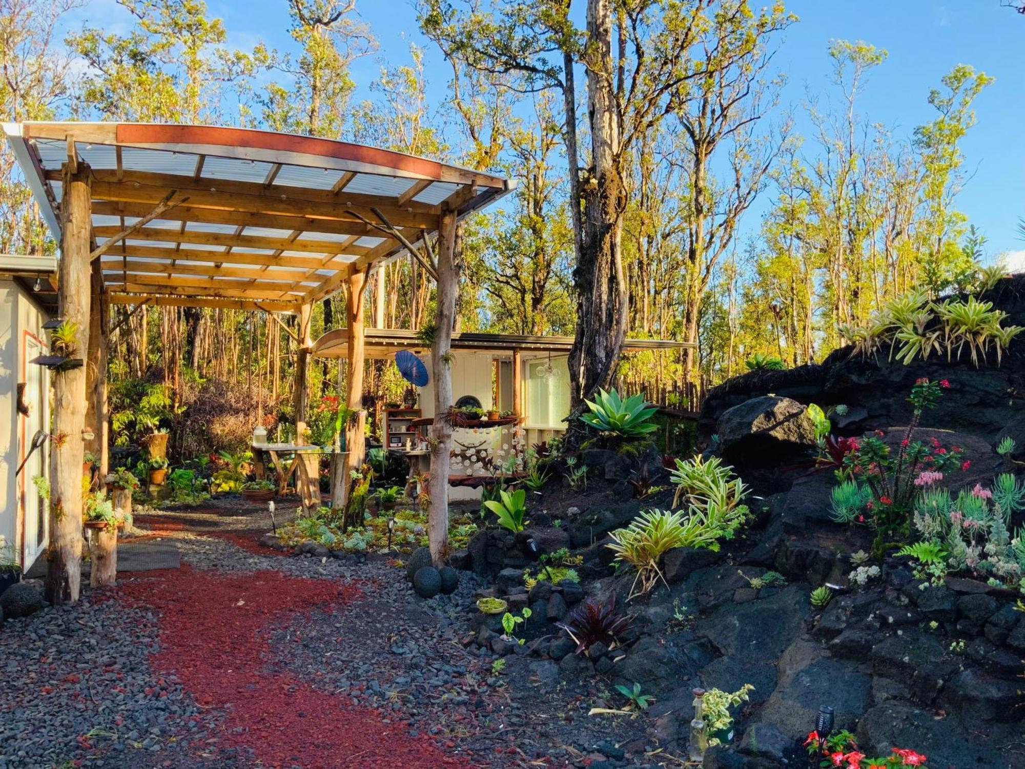 Exotic Garden Cottage At Amazing Volcano Fissure Mountain View Eksteriør bilde